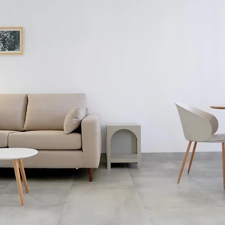 Casa De La Vega Aparthotel